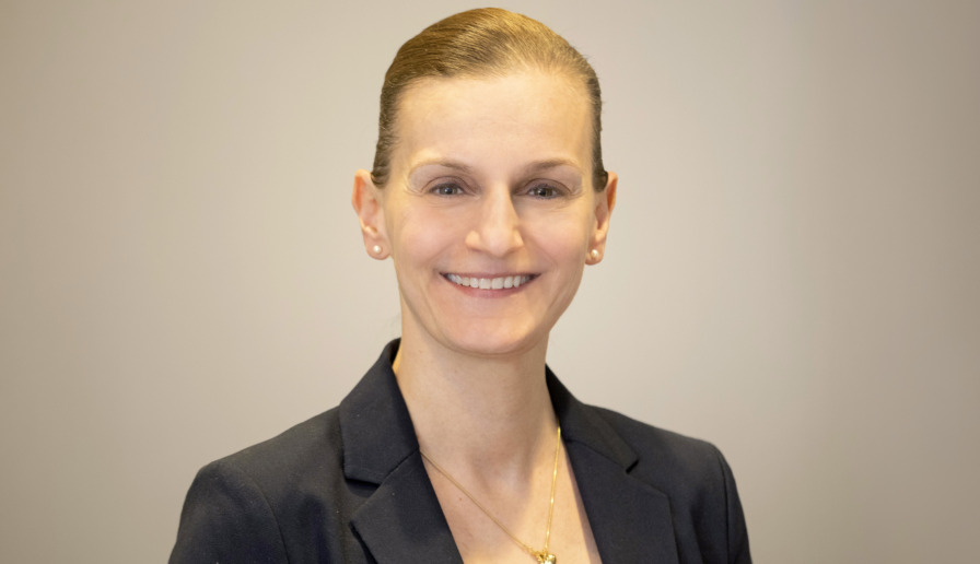 Portraitfoto von Verena Heu, MAS, MSc, IBCLC